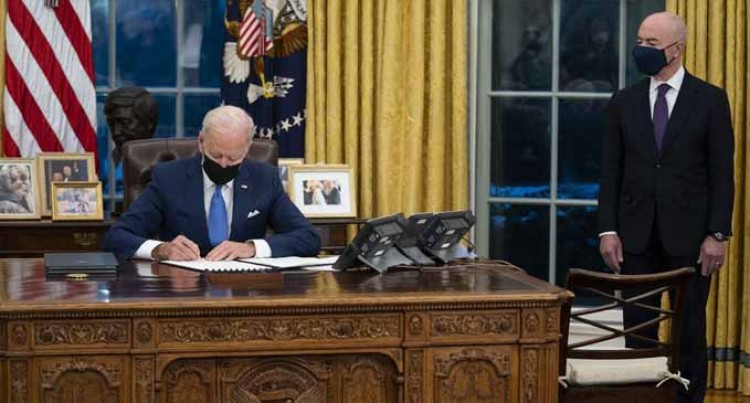Biden Pulls All Stops to Give Illegals US…