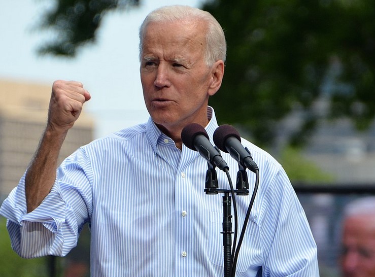 BIDEN PUSHING ANOTHER BIG LIE: POLICE ARE HUNTING…